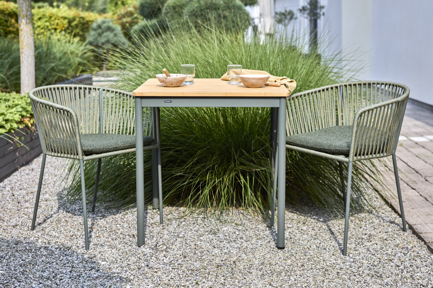 Nox café table Nordic Green/Bamboo | Brafab
